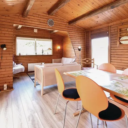 Two-bedroom Holiday In Holiday home